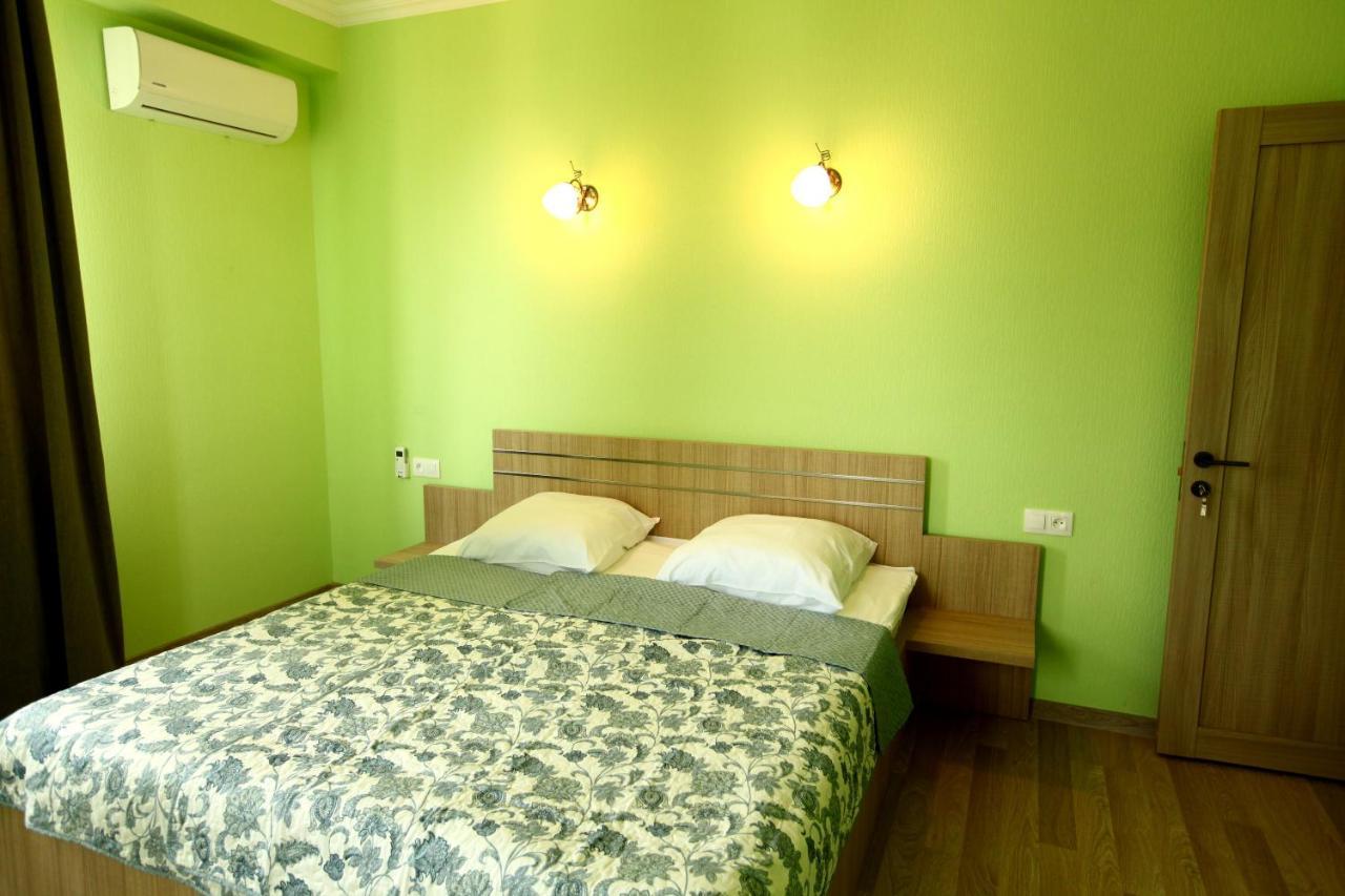 Irakli'S Rooms Tbilisi Exterior foto