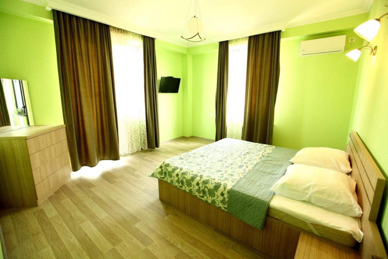 Irakli'S Rooms Tbilisi Exterior foto